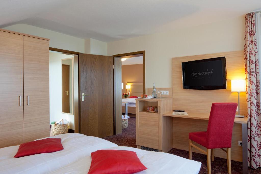 Hotel Konradshof Seewald Εξωτερικό φωτογραφία